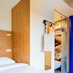 Bunk * Amsterdam